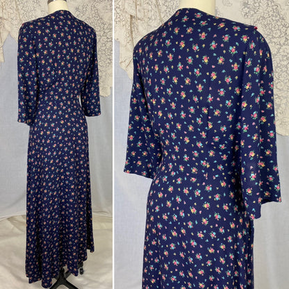 Vintage 1940's Dressing Gown Robe | Navy Blue Brushed Rayon with Floral Print | Size M, LG | Kamore - Daggers & Dames