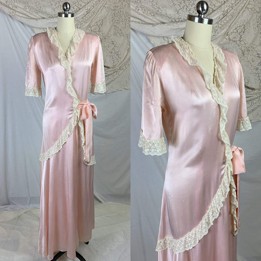 Vintage 1940's Dressing Gown Robe | Pale Rose Rayon Satin Charmeuse with Ivory Tambour Lace | Mme. Sarette | Size Med, LG - Daggers & Dames