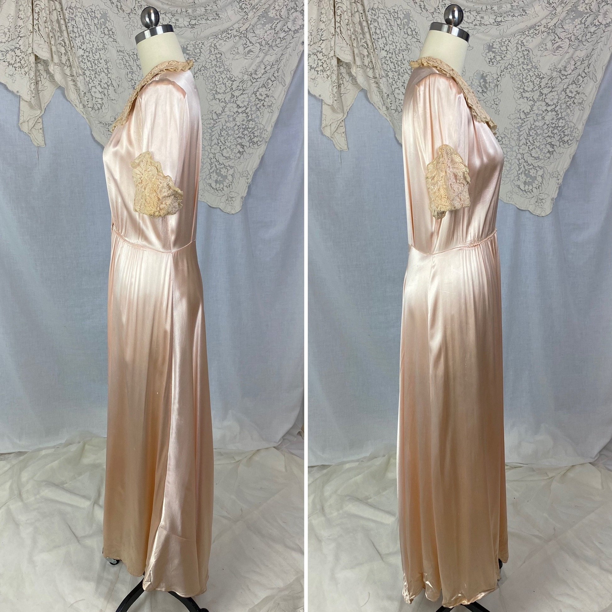 Vintage 1940's Dressing Gown Robe | Rich Dusty Rose Pink Rayon Satin Charmeuse with Nude Embroidered Lace | Size M - Daggers & Dames