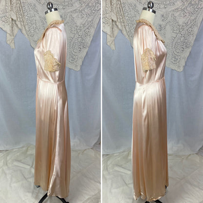 Vintage 1940's Dressing Gown Robe | Rich Dusty Rose Pink Rayon Satin Charmeuse with Nude Embroidered Lace | Size M - Daggers & Dames
