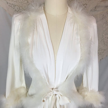Vintage 1940's Dressing Gown Robe | White Rayon Crepe with Marabou Feathers | Size XS, S - Daggers & Dames