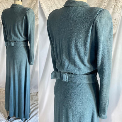 Vintage 1940’s House Dress | Dusty Blue Woolen Fleece with Embroidery | Size M, LG | Gassser, Lugano - Daggers & Dames