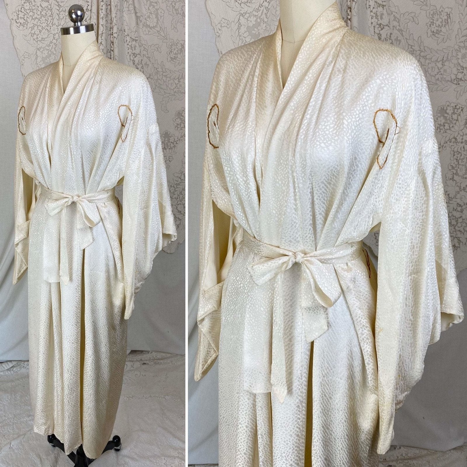Vintage 1940's Japanese Kimono Robe | Hand Stitched Buttercream Rayon Satin Damask with Golden Dragon Embroidery | Size Free - Daggers & Dames