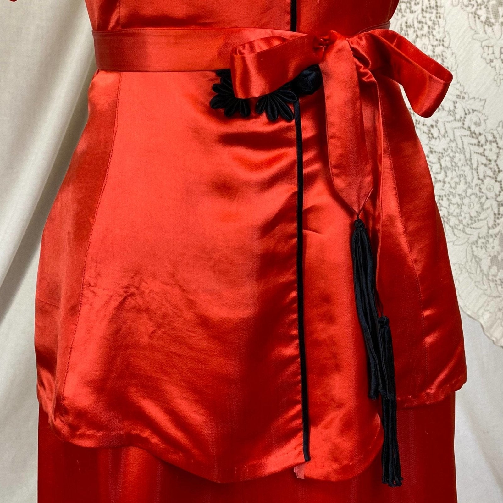 Vintage 1940's Lounge Set | Bright Red Silk with Frog Buttons & Fringe Sash Tie | Size XS, S | Made in China - Daggers & Dames