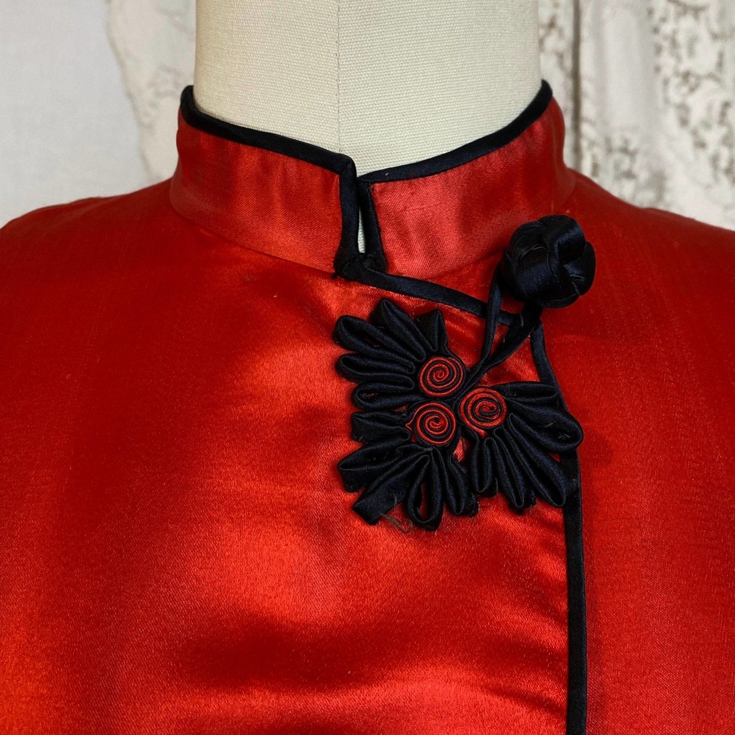 Vintage 1940's Lounge Set | Bright Red Silk with Frog Buttons & Fringe Sash Tie | Size XS, S | Made in China - Daggers & Dames