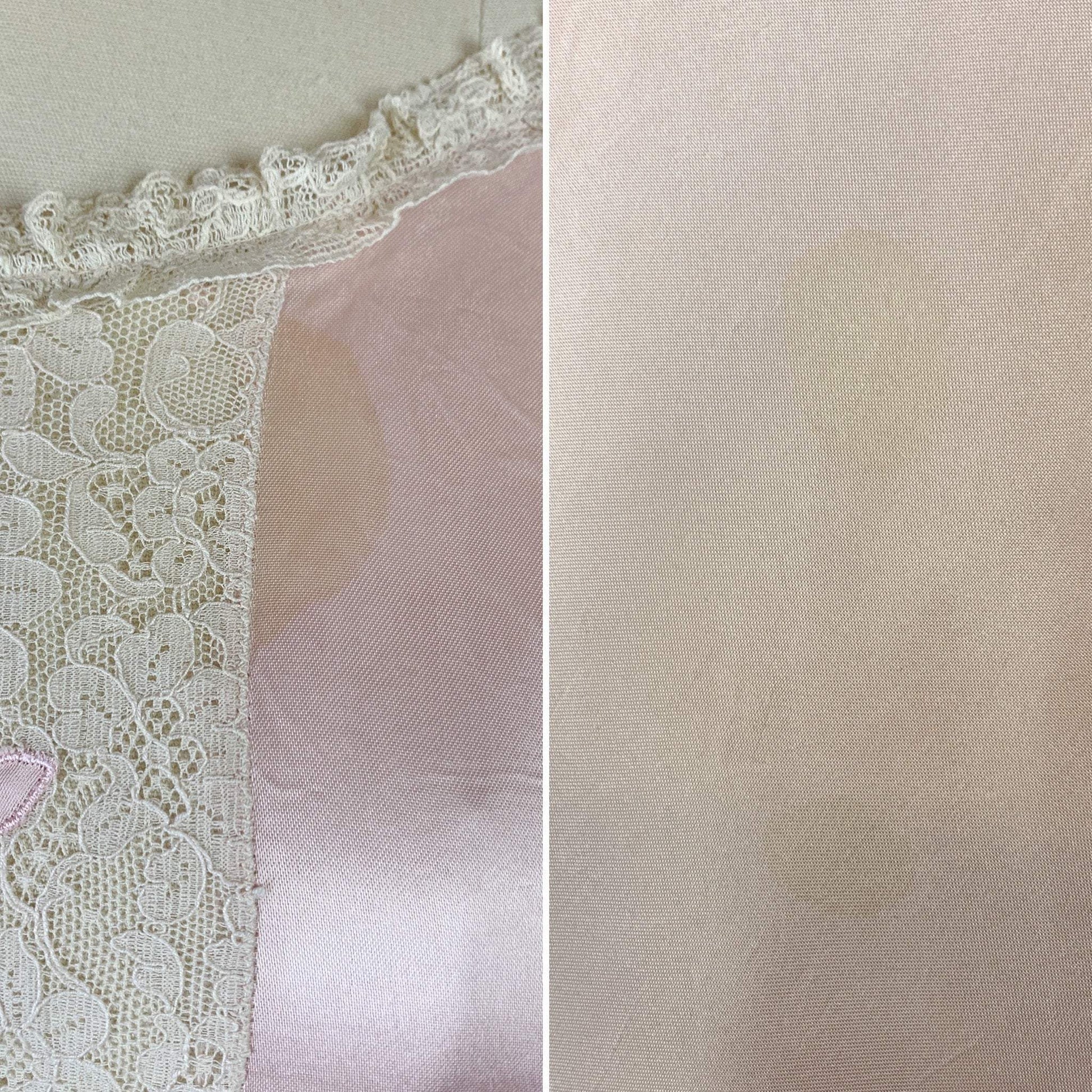 Vintage 1940's Night Gown | Pale Pink Rayon Satin with Floral Appliques & Ruffled Ivory Lace | Size LG, XL - Daggers & Dames