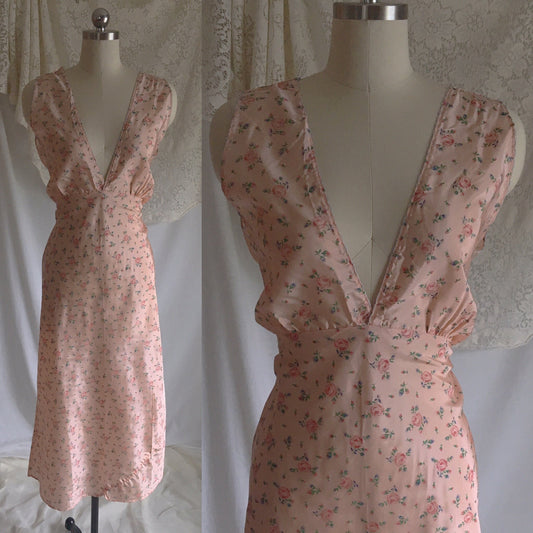 Vintage 1940's Nightgown | Antique Rose Pink Rayon Taffeta with Floral Pattern | Size LG, XLG - Daggers & Dames