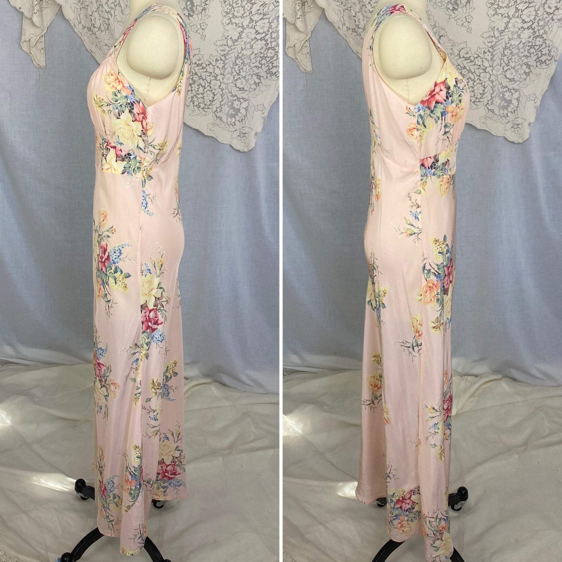 Vintage 1940's Nightgown | Baby Pink with Bold Floral Print | Size 34-36 Bust, S, M | Radcliffe -Never Worn - Daggers & Dames