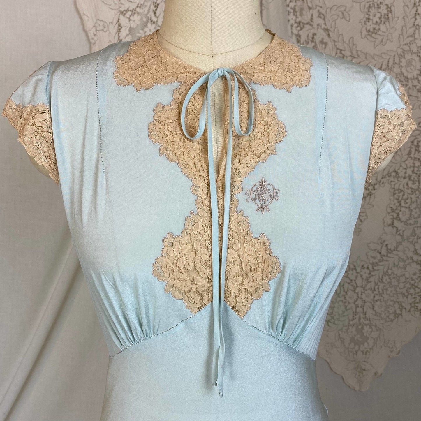 Vintage 1940's Nightgown & Bed Jacket Set | Icy Blue Silk with Pale Nude Floral Lace | Size XS - Daggers & Dames
