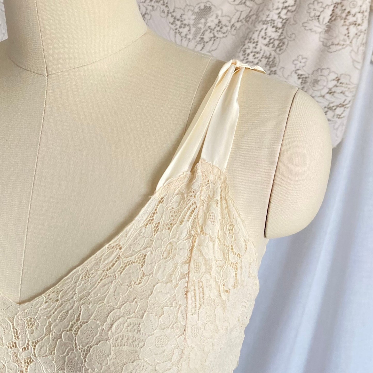 Vintage 1940's Nightgown | Buttercream Cold Rayon with Warm Cotton Lace & Grecian Style Loop Straps | Size XS, S | Malla Kaye - Daggers & Dames