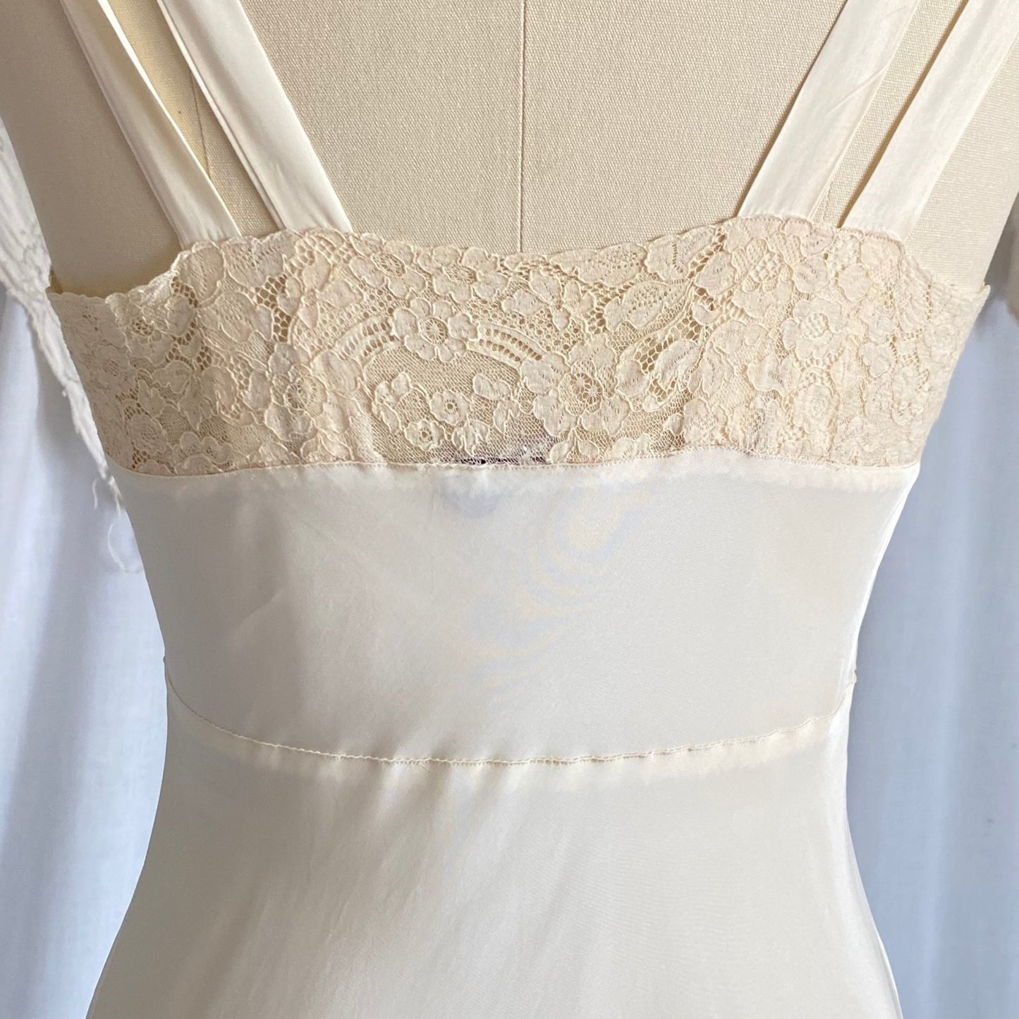 Vintage 1940's Nightgown | Buttercream Cold Rayon with Warm Cotton Lace & Grecian Style Loop Straps | Size XS, S | Malla Kaye - Daggers & Dames