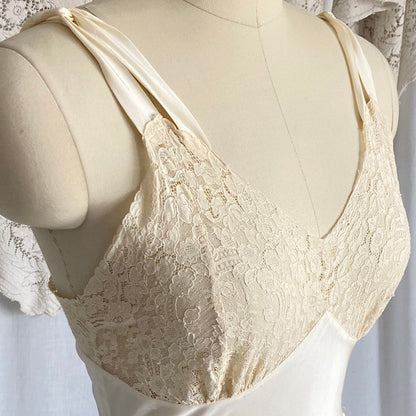 Vintage 1940's Nightgown | Buttercream Cold Rayon with Warm Cotton Lace & Grecian Style Loop Straps | Size XS, S | Malla Kaye - Daggers & Dames