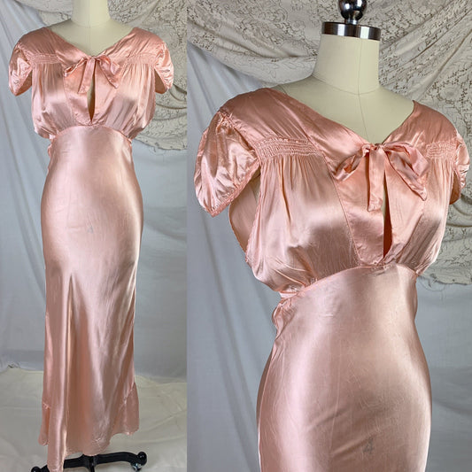 Vintage 1940's Nightgown | Deep Blush Pink Rayon Satin with Cap Sleeves & Scalloped Edges | Size MED - Daggers & Dames