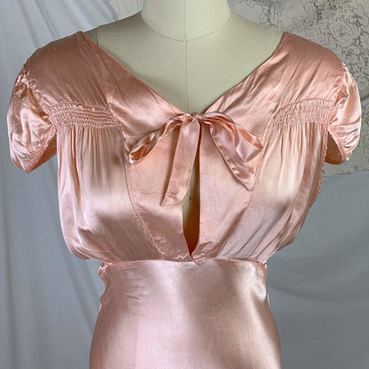 Vintage 1940's Nightgown | Deep Blush Pink Rayon Satin with Cap Sleeves & Scalloped Edges | Size MED - Daggers & Dames