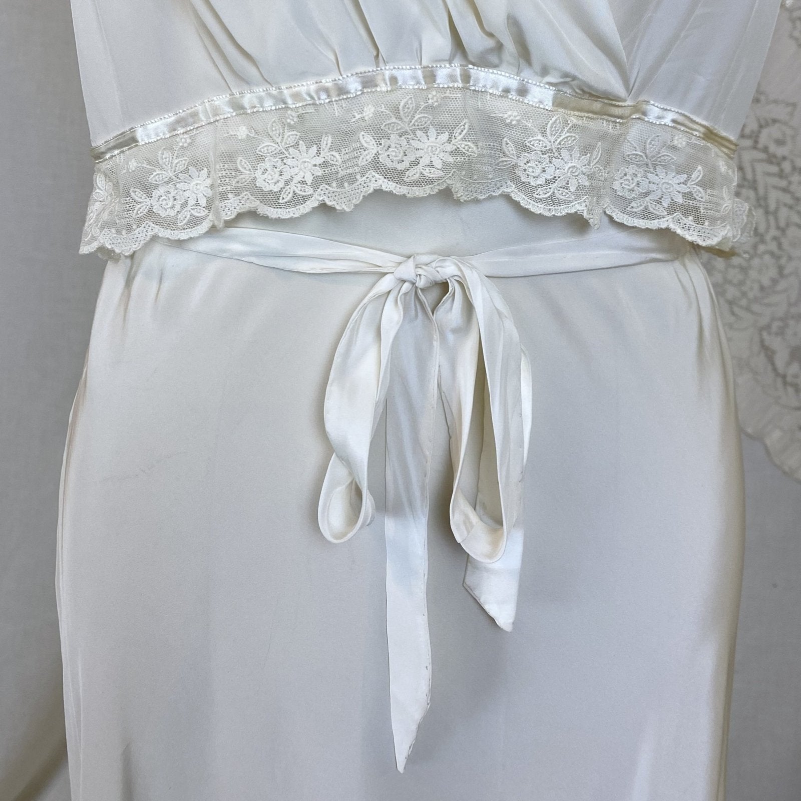 Vintage 1940's Nightgown | Hand Stitched Creamy White Rayon with Embroidered Tulle & Open Back | Size XS - Daggers & Dames