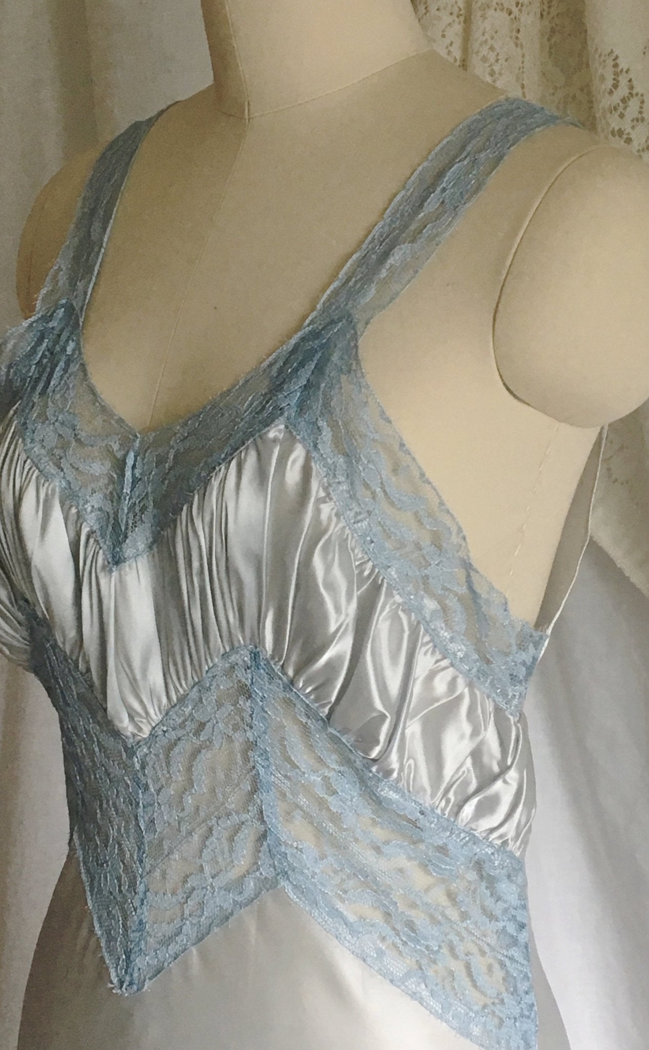 Vintage 1940's Nightgown | Icy Blue Acetate Satin with Lace Bodice | Size XS - Daggers & Dames