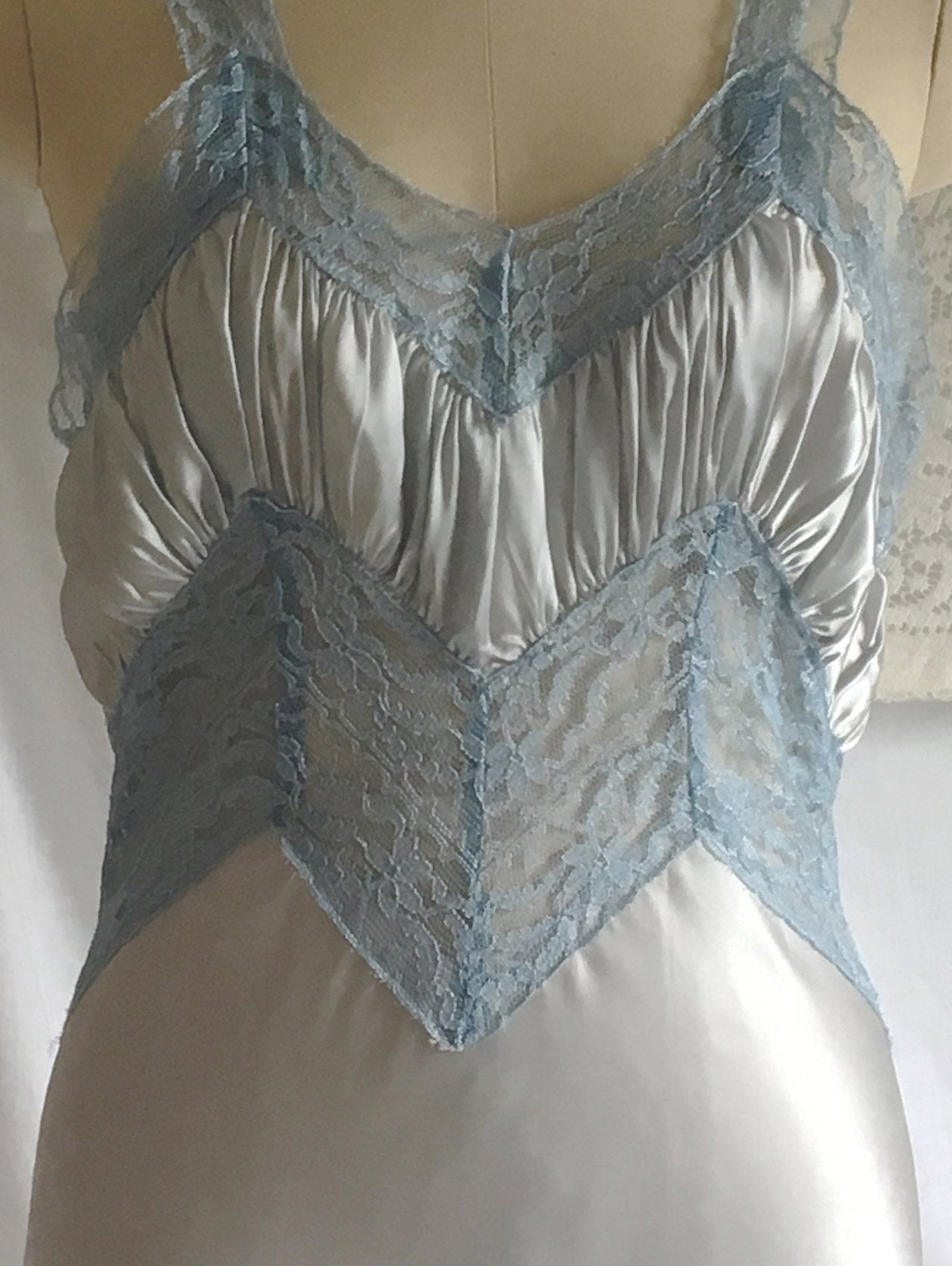 Vintage 1940's Nightgown | Icy Blue Acetate Satin with Lace Bodice | Size XS - Daggers & Dames