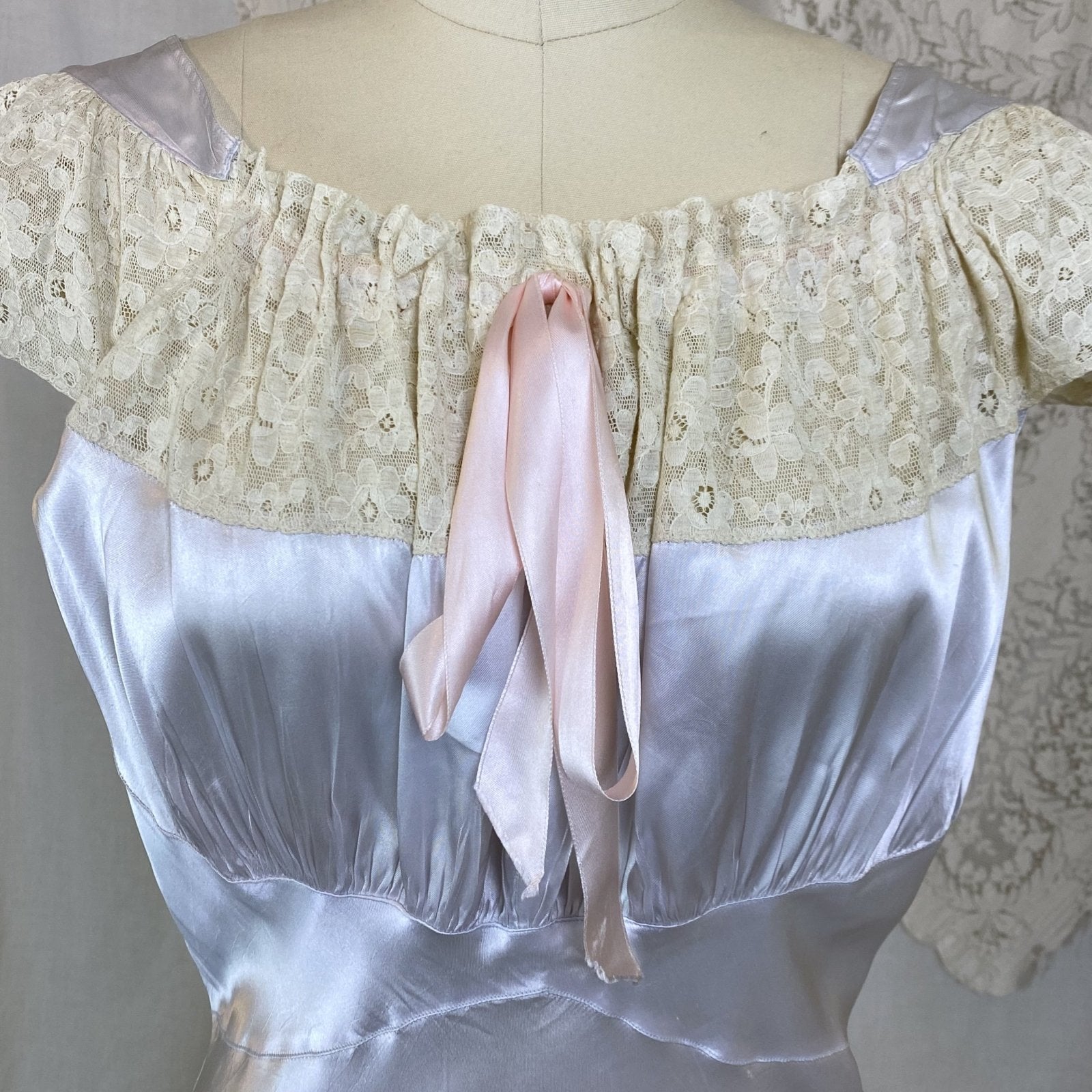 Vintage 1940's Nightgown | Icy Blue Rayon Satin with Ivory Lace | Size S, M, LG | Bennington - Daggers & Dames