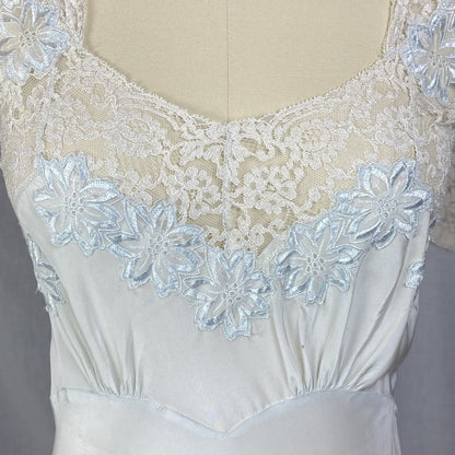 Vintage 1940's Nightgown | Icy Blue Rayon with White Lace & Embroidered Floral Appliqués | Size XS | Carillon - Daggers & Dames