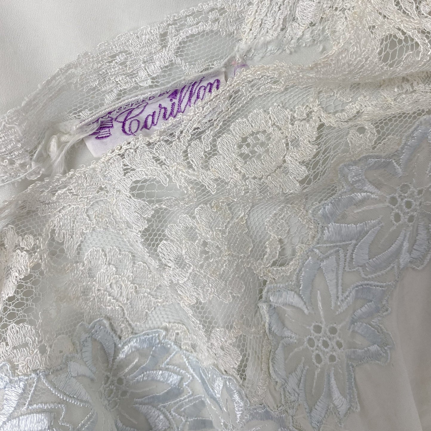 Vintage 1940's Nightgown | Icy Blue Rayon with White Lace & Embroidered Floral Appliqués | Size XS | Carillon - Daggers & Dames