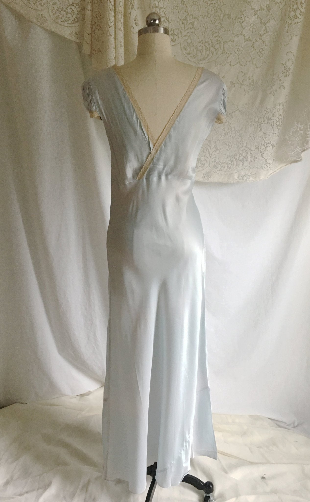 Vintage 1940's Nightgown | Light Baby Blue Rayon Satin with Ecru Lace & Bias Cut | New Old Stock | Size M - Daggers & Dames
