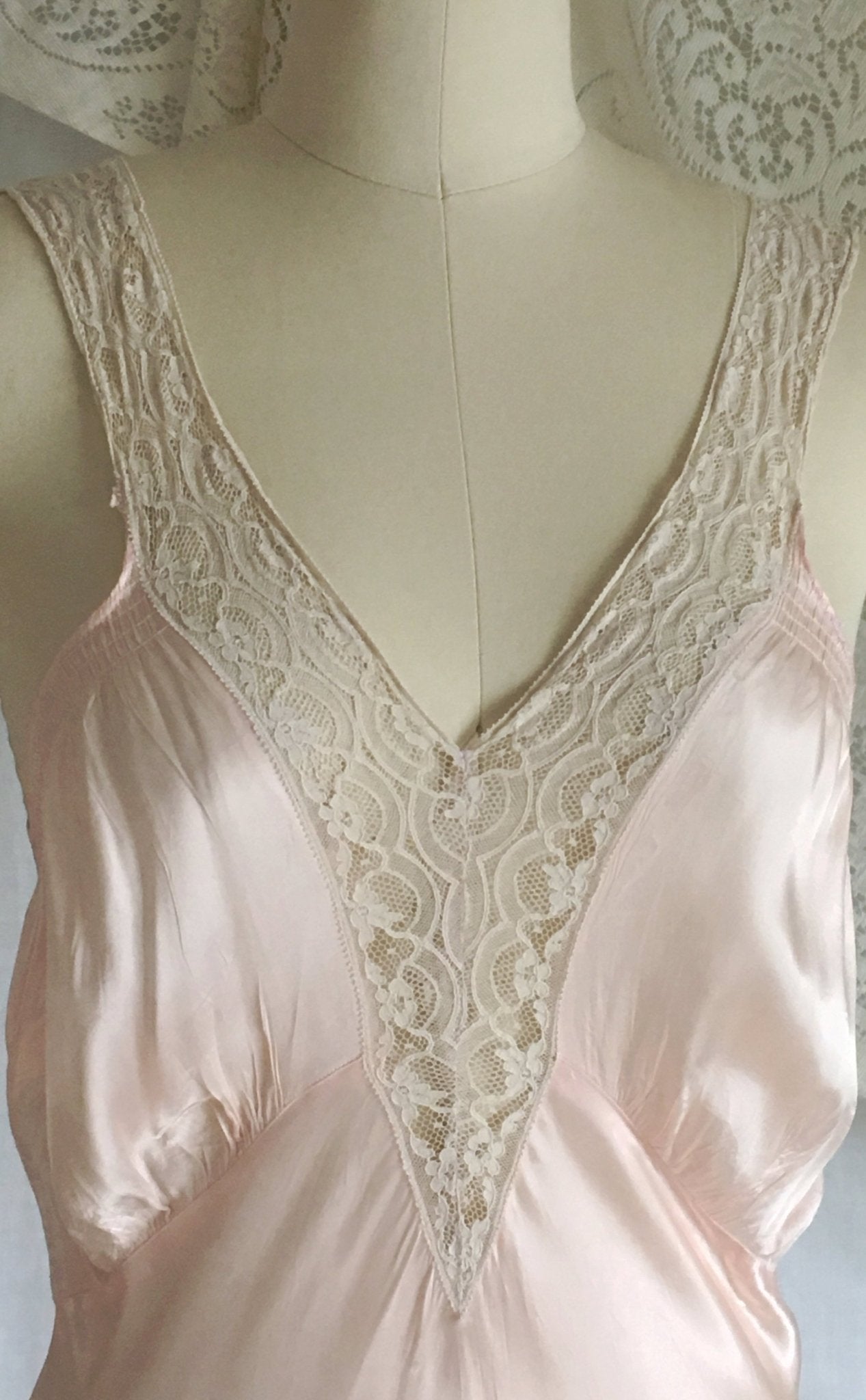 Vintage 1940's Nightgown | Light Pink Rayon Satin with Bias Cut and Lace | Artemis | Size S - Daggers & Dames