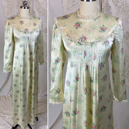 Vintage 1940's Nightgown | Pale Yellow Rayon Satin with Floral Print & Lace | Size XS - Daggers & Dames
