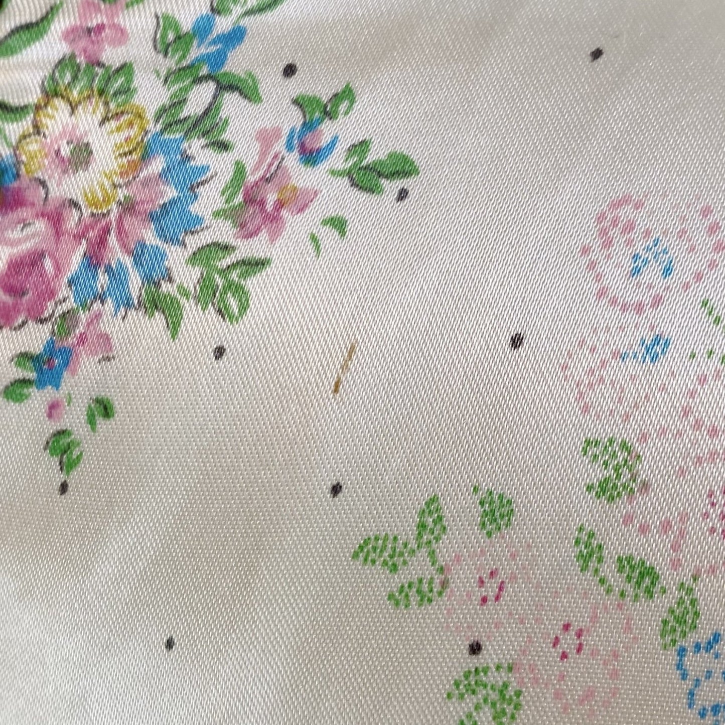 Vintage 1940's Nightgown | Pale Yellow Rayon Satin with Floral Print & Lace | Size XS - Daggers & Dames