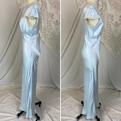 Vintage 1940's Nightgown | Pastel Blue Rayon Satin with Ecru Lace & Bow Appliques | Size XS, S | Rayette - Never Worn - Daggers & Dames