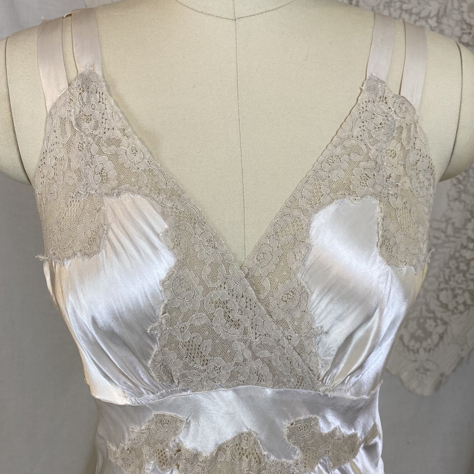 Vintage 1940's Nightgown | Pearly White Rayon Satin with Light Nude Lace | Size XS, S - Daggers & Dames