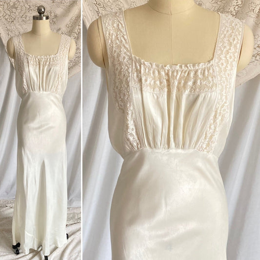Vintage 1940's Nightgown | Pearly White Rayon Satin with Ruffled Cotton Floral Lace | Size S, M - Daggers & Dames