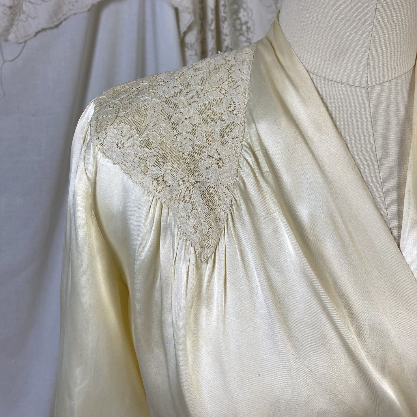 Vintage 1940's Nightgown & Peignoir Set | Champagne Rayon Satin with Sheer Lace Insets | Size XS - Daggers & Dames