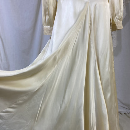 Vintage 1940's Nightgown & Peignoir Set | Champagne Rayon Satin with Sheer Lace Insets | Size XS - Daggers & Dames