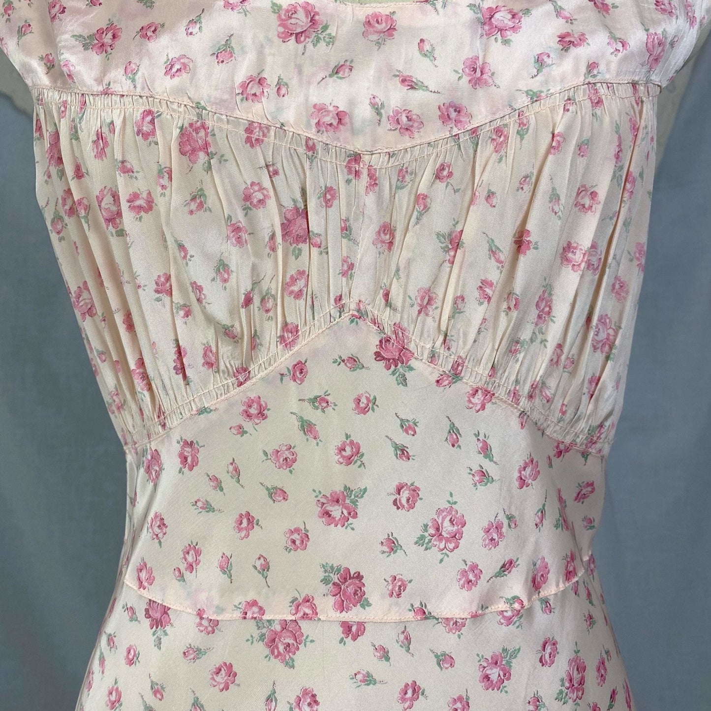 Vintage 1940's Nightgown | Petal Pink Rayon with Rose Floral Print | Size XL | Radcliffe - Daggers & Dames