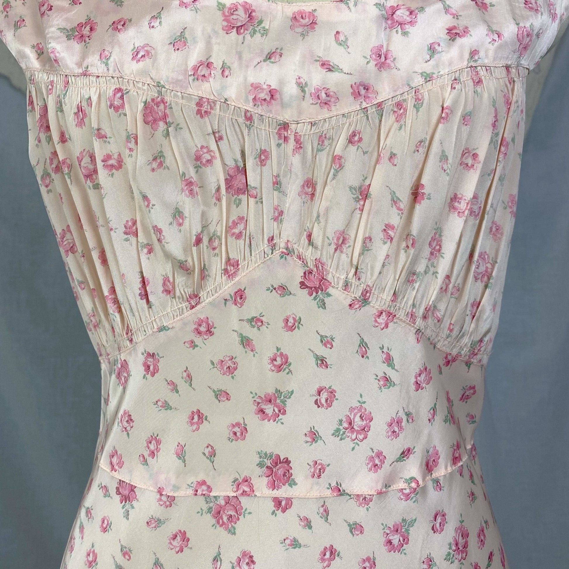 Vintage 1940's Nightgown | Petal Pink Rayon with Rose Floral Print | Size XL | Radcliffe - Daggers & Dames