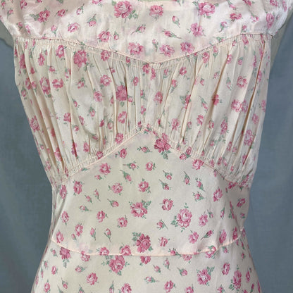 Vintage 1940's Nightgown | Petal Pink Rayon with Rose Floral Print | Size XL | Radcliffe - Daggers & Dames