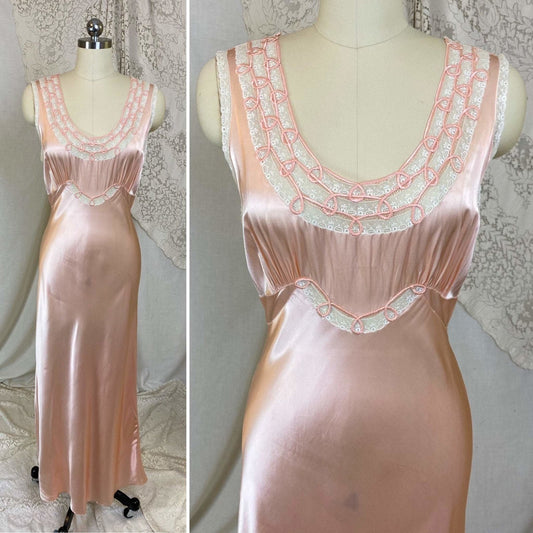 Vintage 1940's Nightgown | Rich Hand Stitched Silk Satin with Cream Lace | Size S, M | Yolande - Daggers & Dames