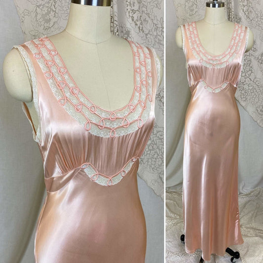 Vintage 1940's Nightgown | Rich Hand Stitched Silk Satin with Cream Lace | Size S, M | Yolande - Daggers & Dames