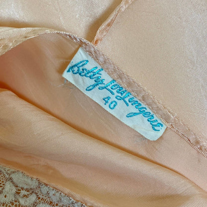 Vintage 1940's Nightgown | Rich Rose Gold Pink with Ruffled Lace & Lace-up Chest | Size M, LG | Betty Lou Lingerie - Daggers & Dames