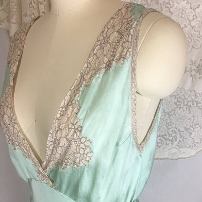 Vintage 1940's Nightgown | Seafoam Green Silk with Ivory Lace | Ro Jene | Size MED - Daggers & Dames