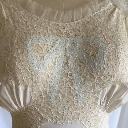 Vintage 1940's Nightgown | Silky White Rayon with Blue Ribbon Bows & Lace | Godfried Lingerie | Size XXS, XS Petite - Daggers & Dames