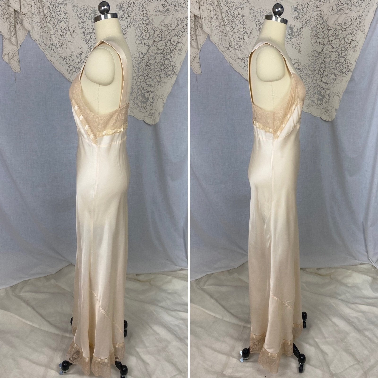 Vintage 1940's Nightgown | Warm Ivory Rose Rayon Satin with Floral Lace & Woven Silk Ribbon | Size S, M | Ro Jene - Daggers & Dames