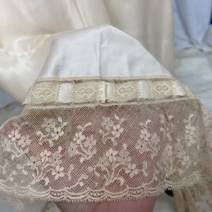 Vintage 1940's Nightgown | Warm Ivory Rose Rayon Satin with Floral Lace & Woven Silk Ribbon | Size S, M | Ro Jene - Daggers & Dames