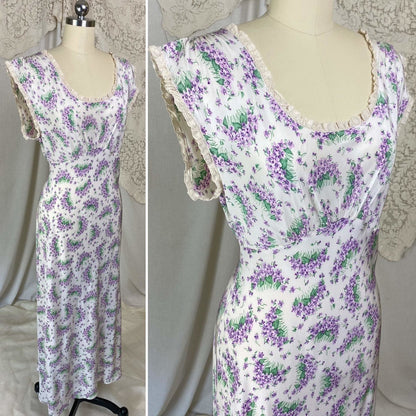 Vintage 1940's Nightgown | White rayon with Purple Lilac Floral Print | Size XS, S | Textron - Daggers & Dames