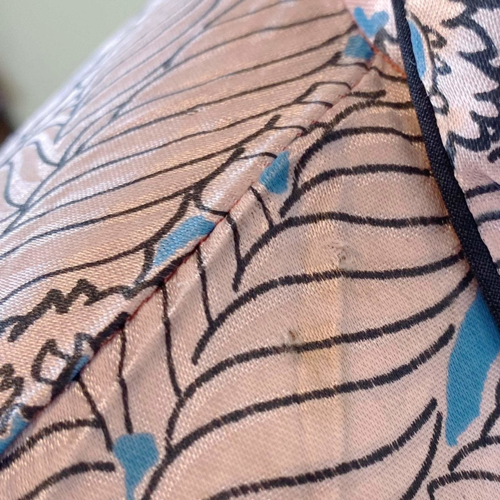Vintage 1940's Pajama Set | Rose Gold Pink with Black & Blue Paisley Print Rayon Satin | Size S, M, LG | Tele-Queen - Daggers & Dames