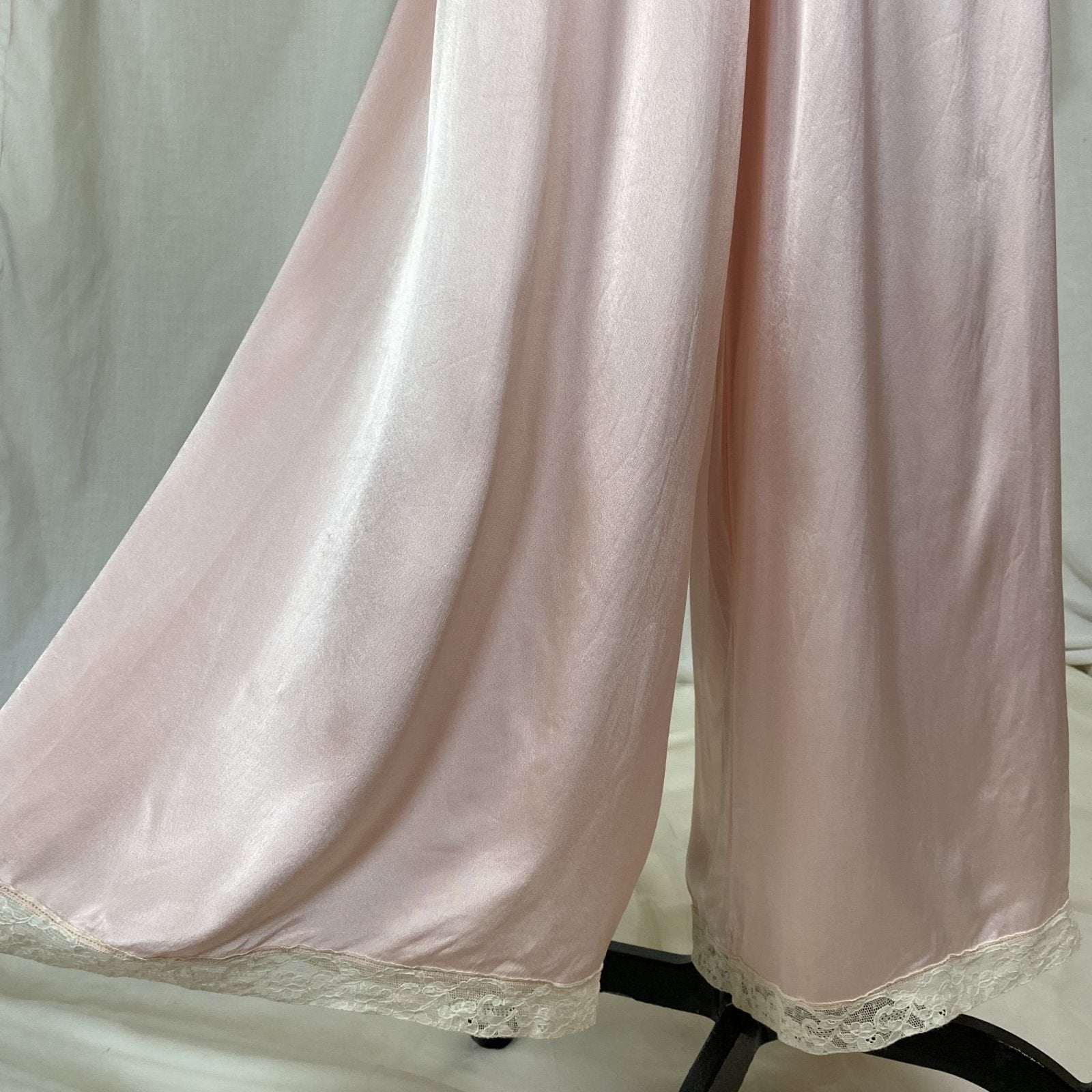 Vintage 1940's Pajama Set | Rose Pink Rayon Charmeuse with Ivory Lace | Size M, LG | Daphne - Daggers & Dames