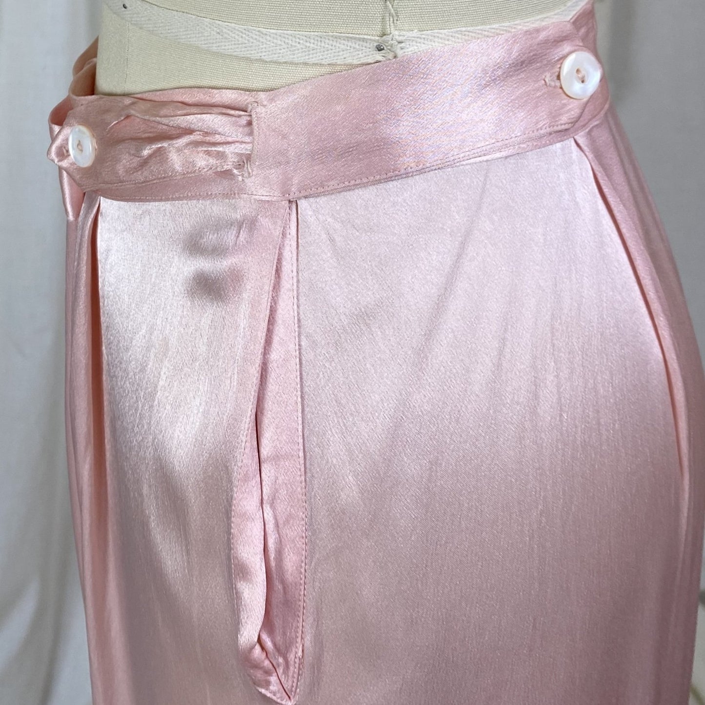 Vintage 1940's Pajama Set | Rose Pink Rayon Charmeuse with Ivory Lace | Size M, LG | Daphne - Daggers & Dames