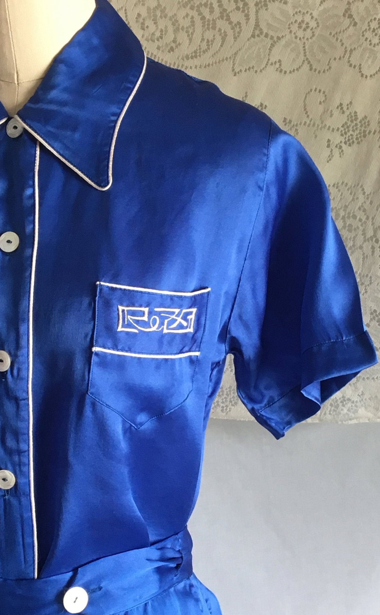Vintage 1940's Pajama Set | Royal Blue Silk with White Embroidery | Miss Swank | Size XS - Daggers & Dames