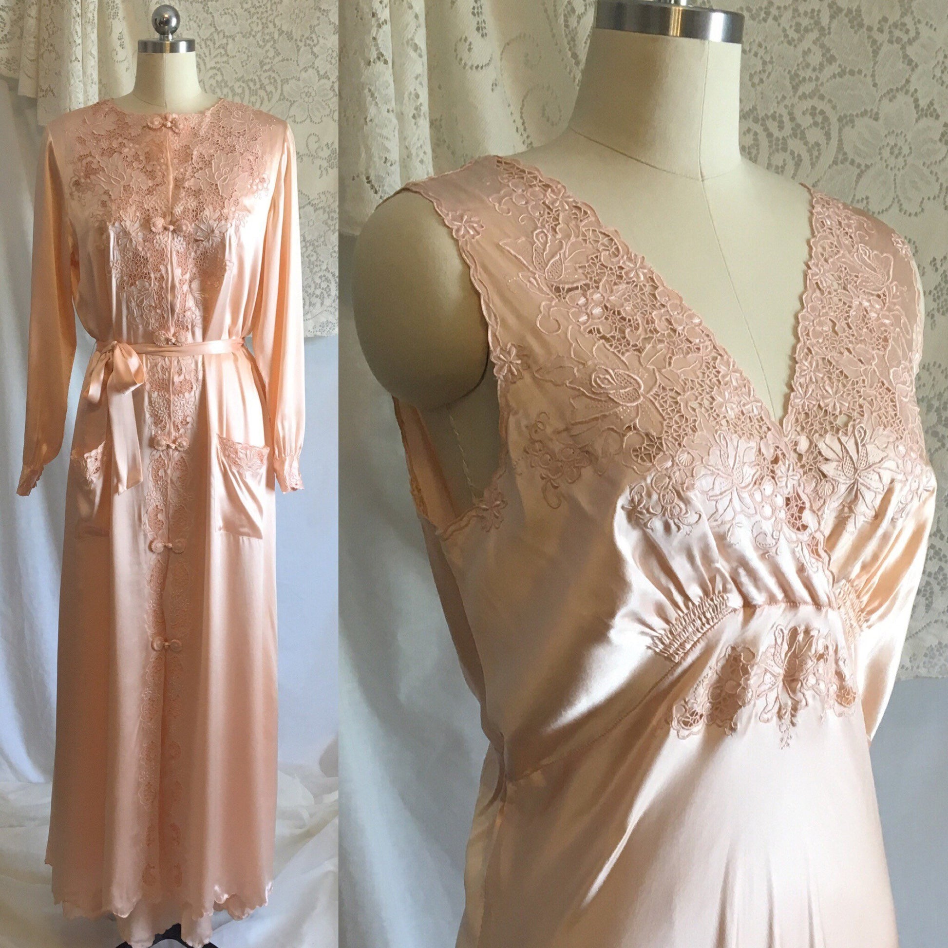 Vintage 1940's Peignoir Set | Peach Chinese Silk with Hand Embroidery & Frog Button Closure | Bridal Lingerie | Size 36, M, LG - Daggers & Dames