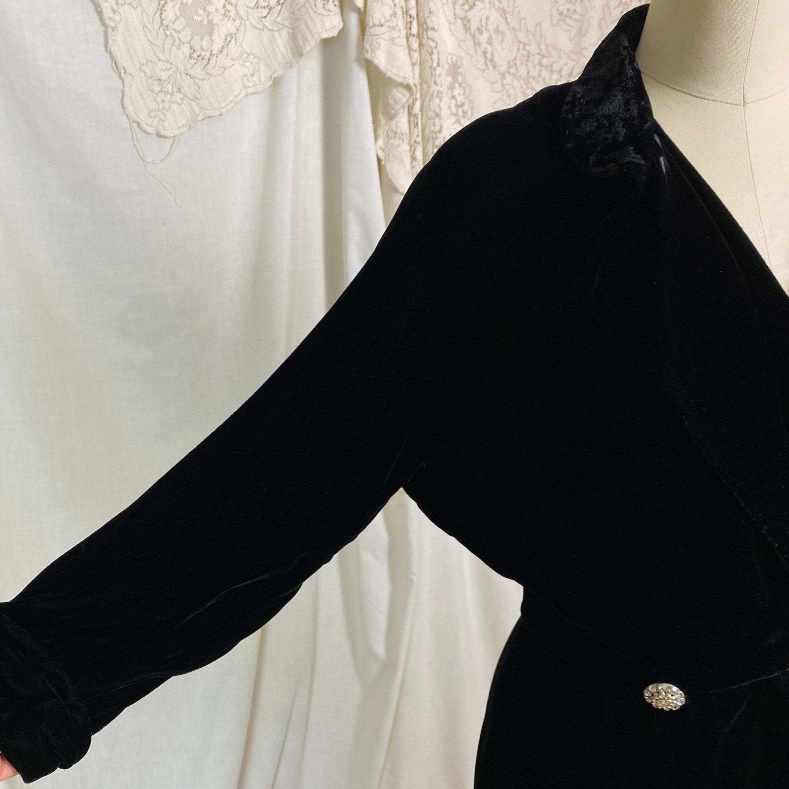 Vintage 1940's Robe | Black Velvet with Rhinestone Buttons | Size S | Styled by Dorian, New with Tags - Daggers & Dames